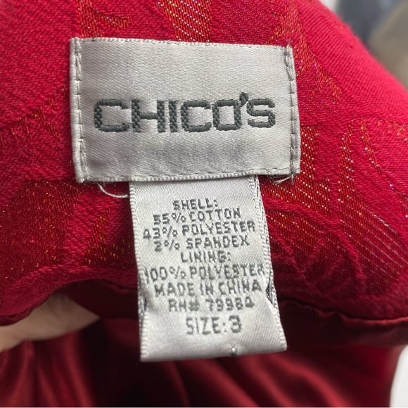 Chico’s red Jacquard jacket with Gold Metallic Threads. Size XL 3. - Picture 4 of 6
